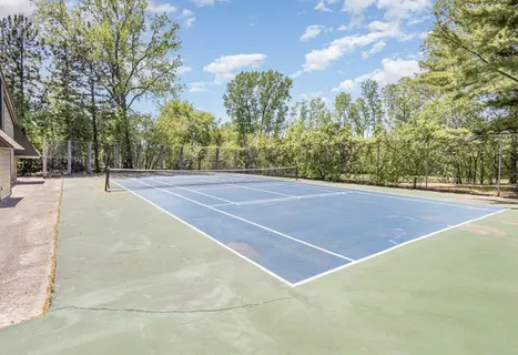 $210,000 | 6085 Lincoln Drive, Unit 222, Edina, MN 55436