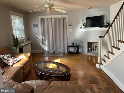 234 Marshall Road Lansdowne, PA 19050 - Photo 14 of 33 LivingRm