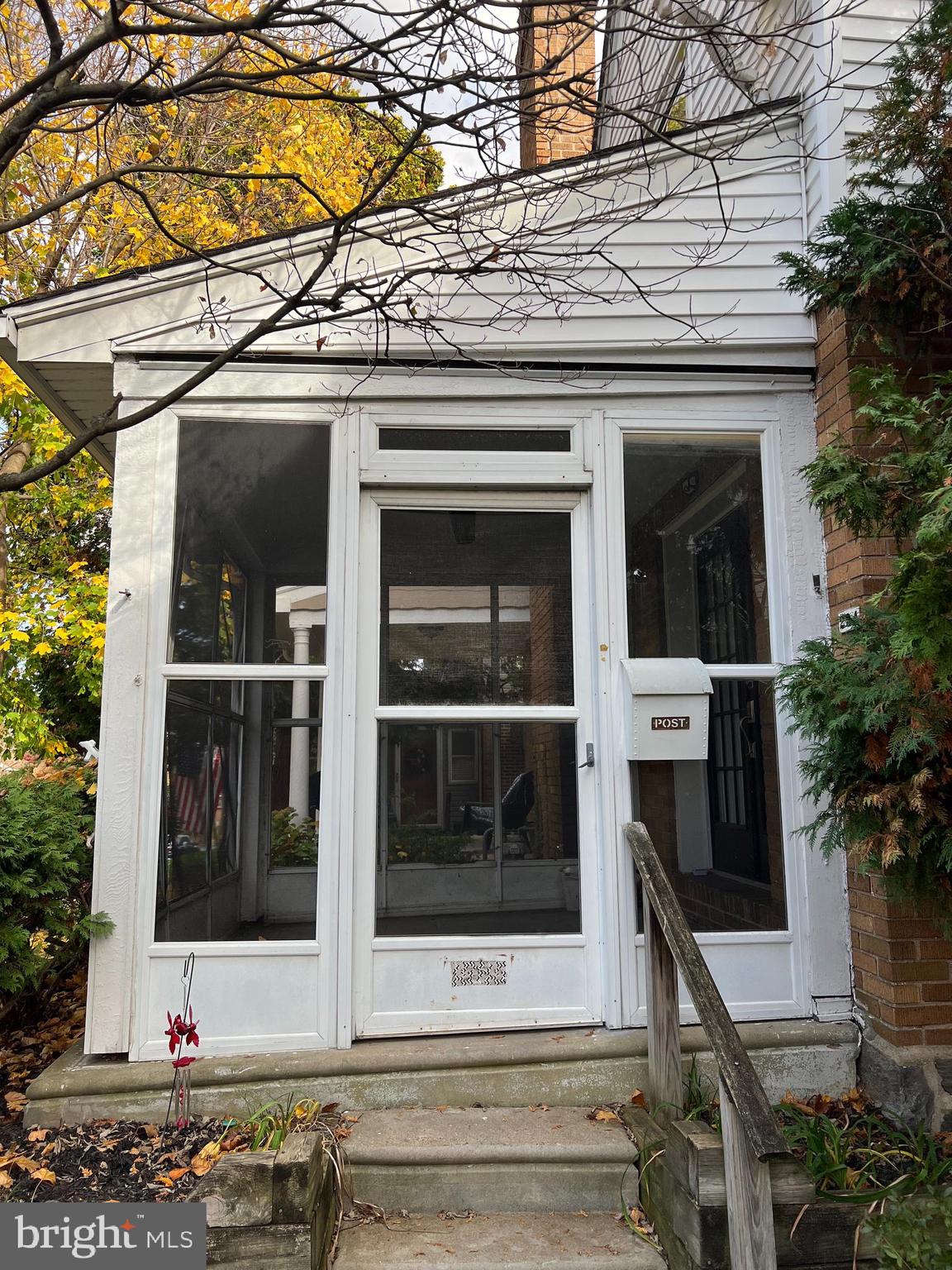 234 Marshall Road Lansdowne, PA 19050 - Photo 3 of 33 Entry