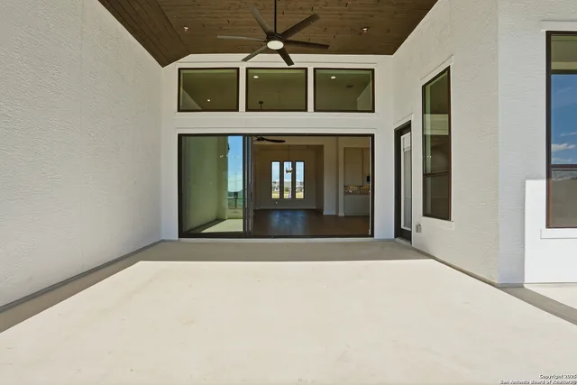 a view of an entrance of the house