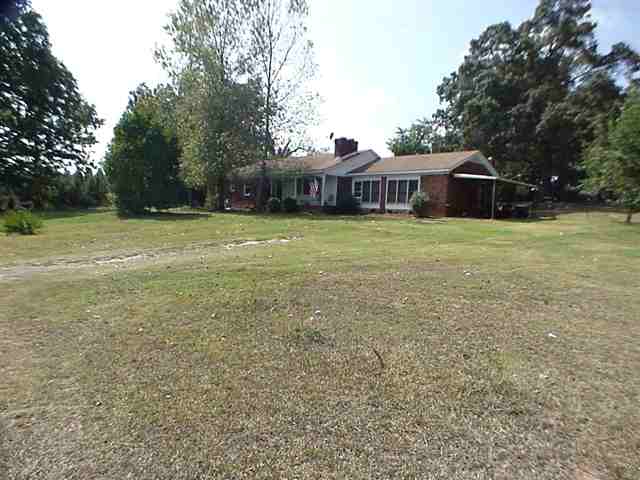 300 Shackleburg Road Williamston, SC 29697 - Photo 1 of 24