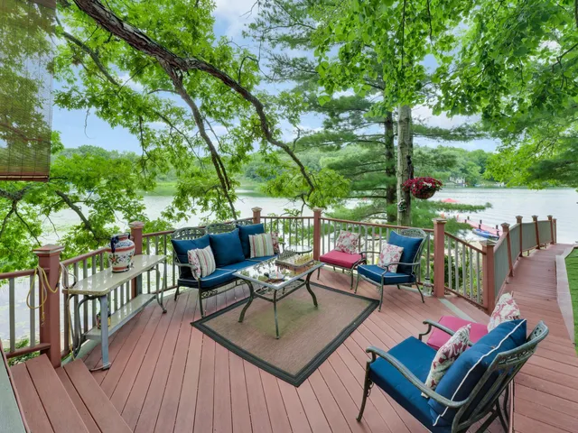$1,750,000 | S110W30520 YMCA Camp Road, Mukwonago, WI 53149
