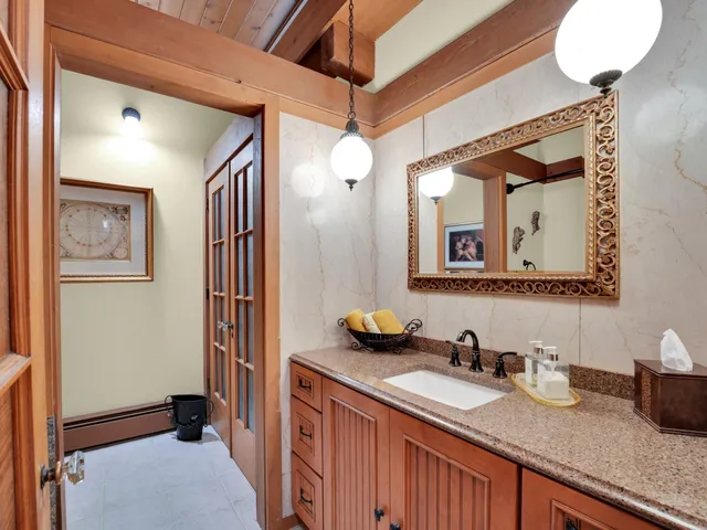 $1,750,000 | S110W30520 YMCA Camp Road, Mukwonago, WI 53149