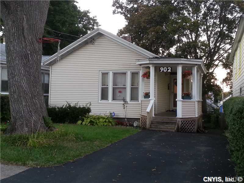 902 Spring Street Syracuse, NY 13208 - Photo 1 of 1 Exterior Front