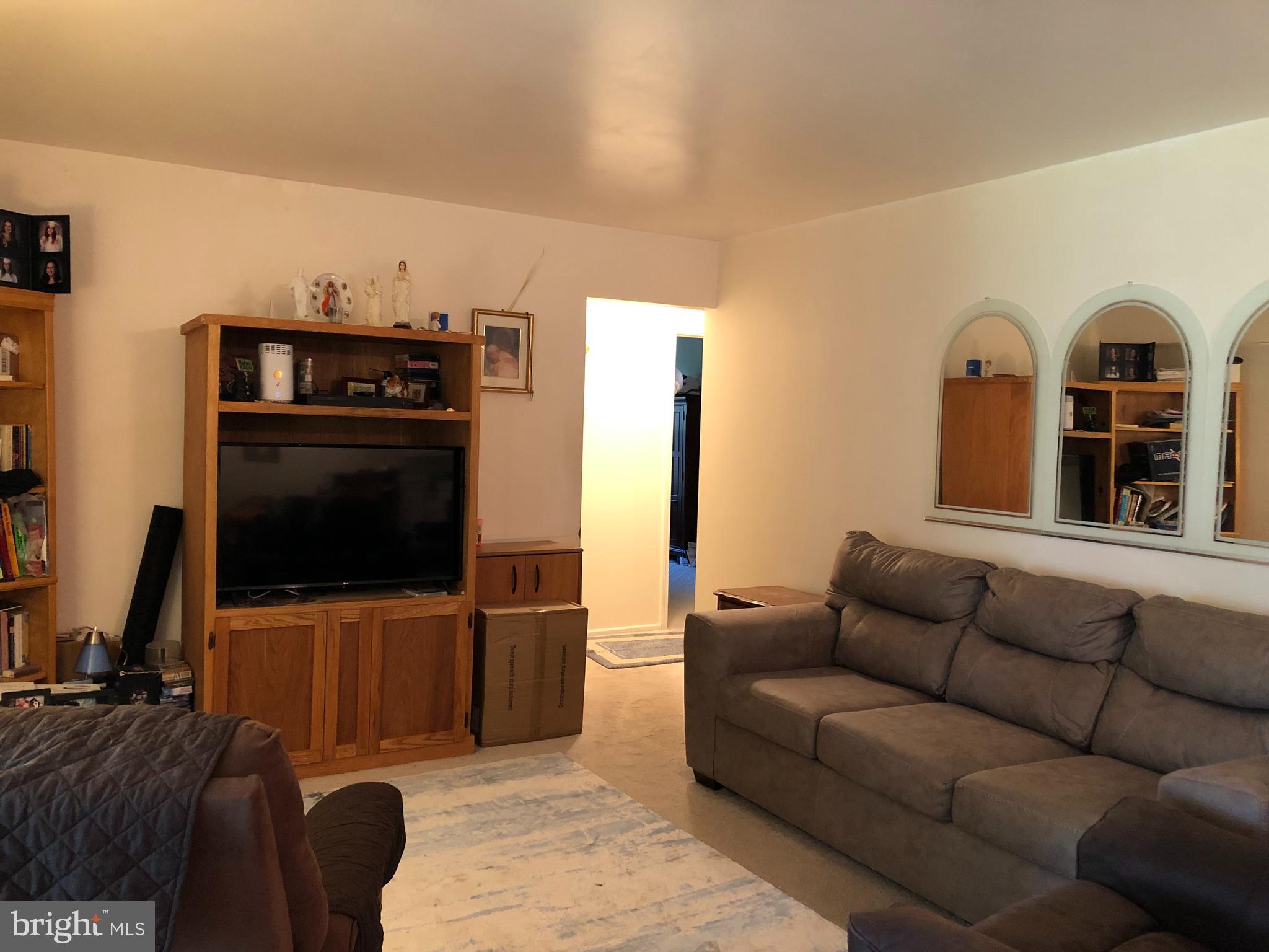 21 Chelsea Court Sewell, NJ 08080 - Photo 3 of 13