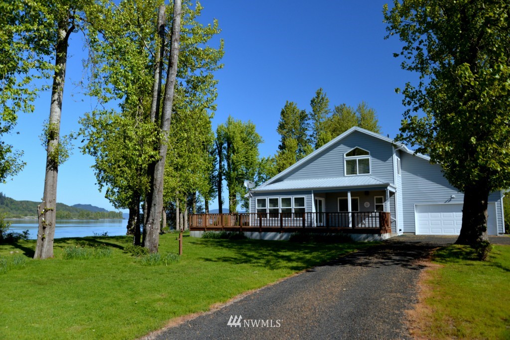 89 Ostervold Road Cathlamet, WA 98612 - Photo 1 of 15 Gallery Image 1