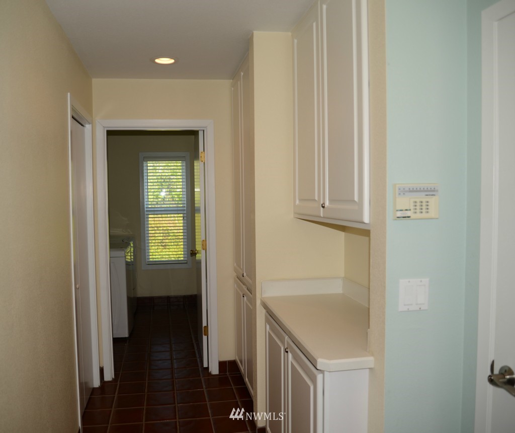 89 Ostervold Road Cathlamet, WA 98612 - Photo 8 of 15 Gallery Image 8