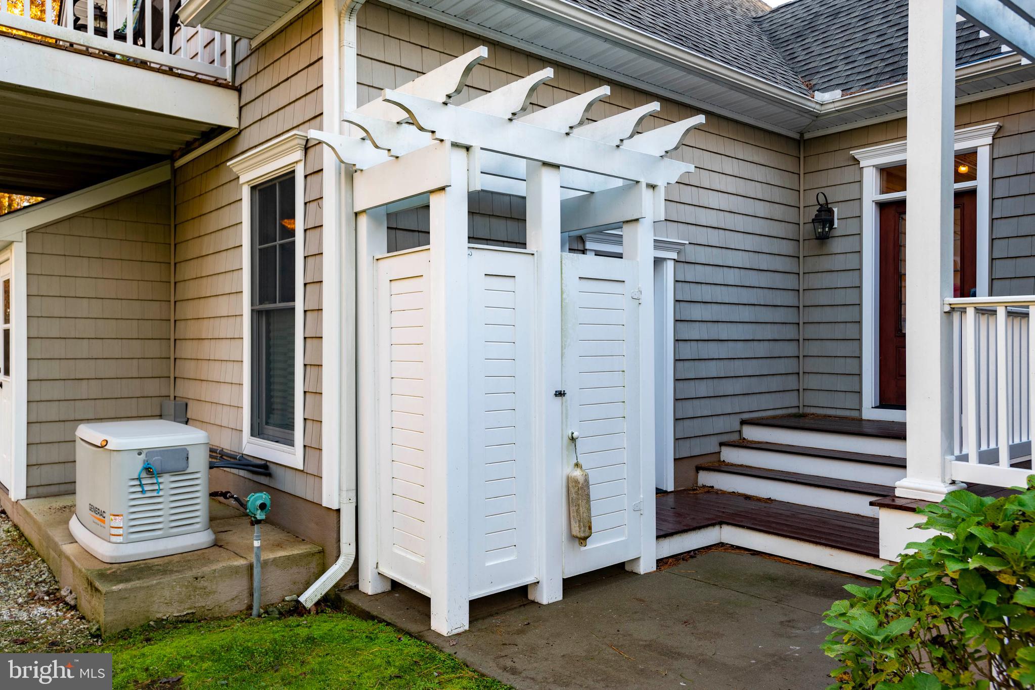 21470 Spinnaker Way Tilghman, MD 21671 - Photo 44 of 50 outdoor shower