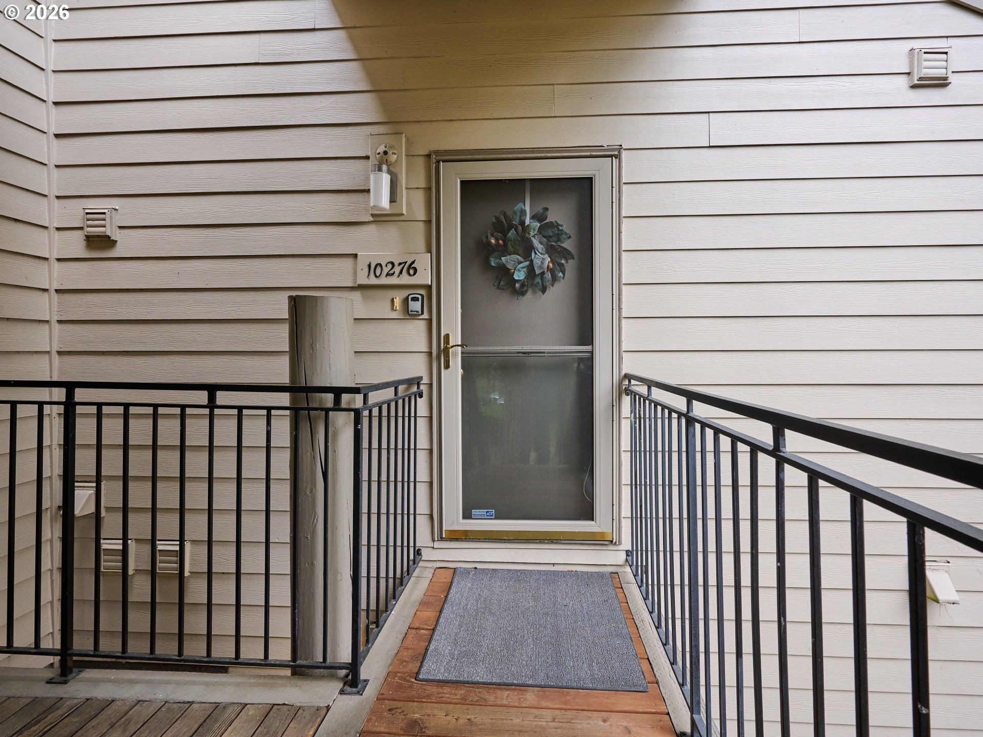 10276 Southwest Trapper Terrace Beaverton, OR 97008 - Photo 1 of 27