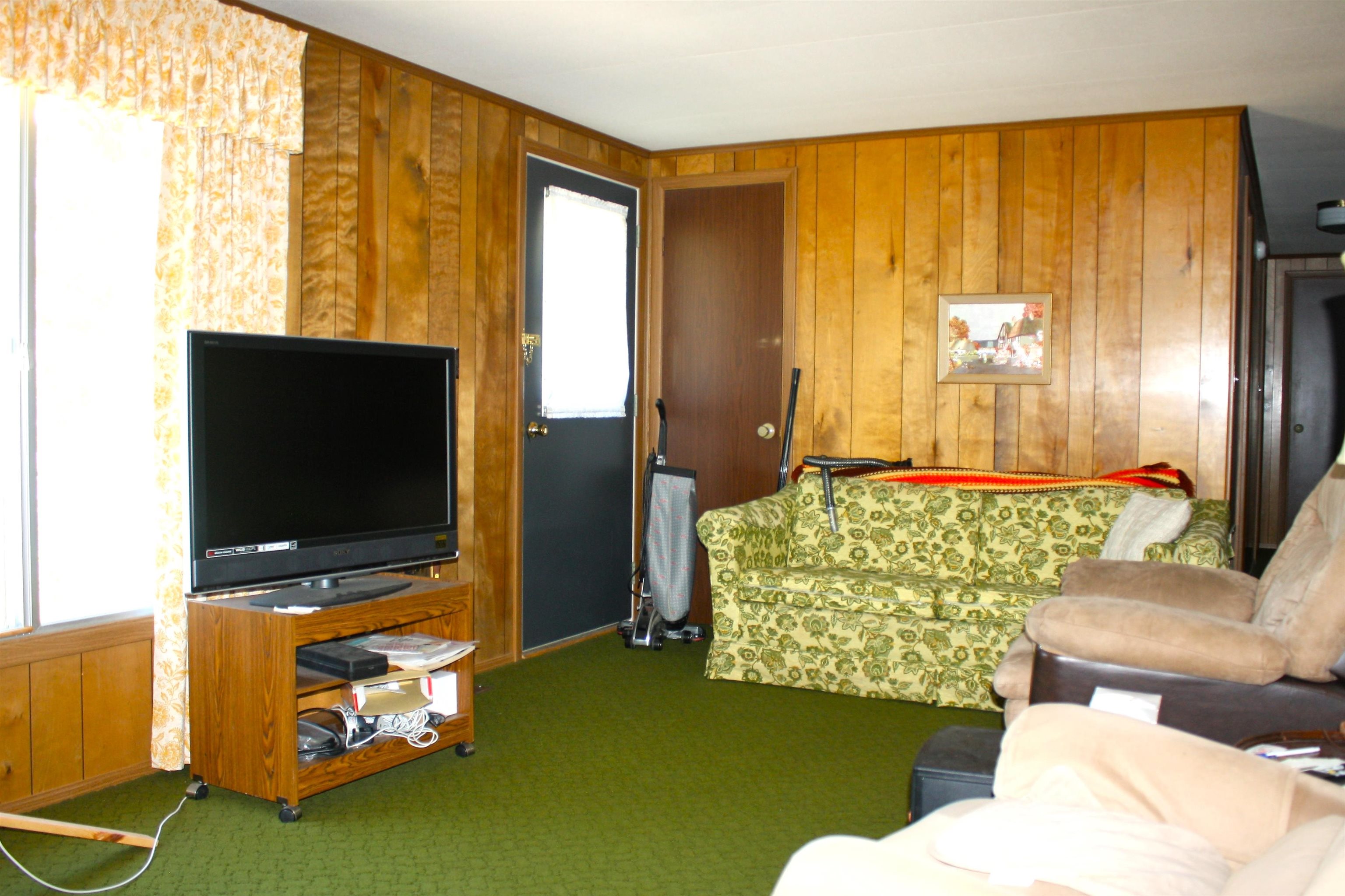 5560 Cool Road Southeast Kalkaska, MI 49646 - Photo 18 of 39 1899924-17.JPG