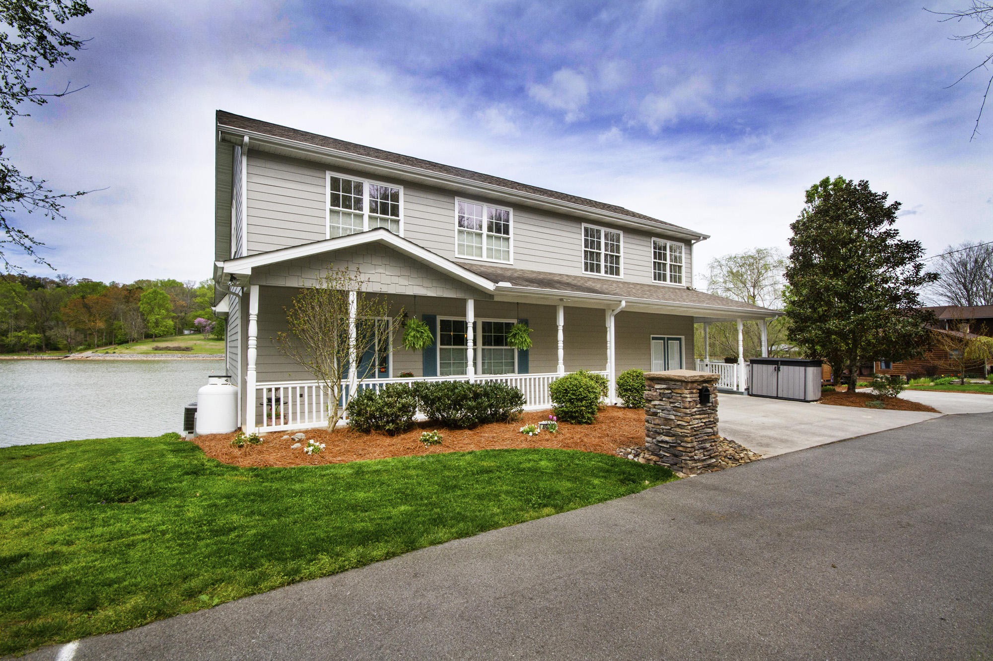 4943 Riversedge Road Louisville, TN 37777 - Photo 1 of 39 Gallery Image 1
