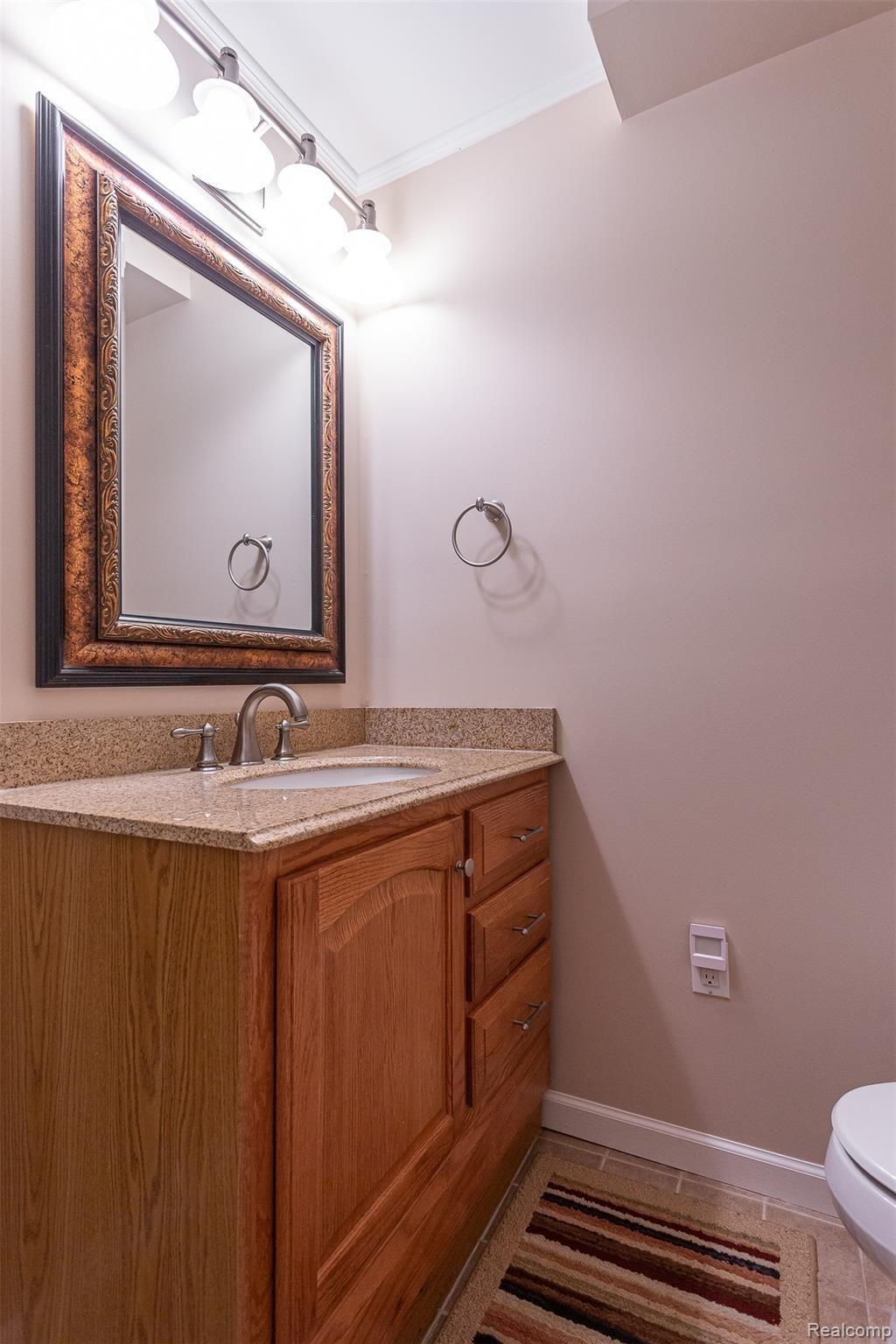 702 Panorama Drive Rochester, MI 48306 - Photo 76 of 77 702 panorama interiors (1)-2.jpg