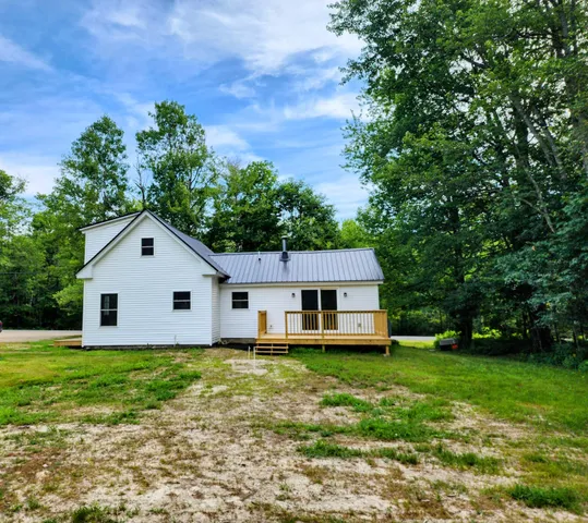 $339,900 | 987 Naples Road, Harrison, ME 04040