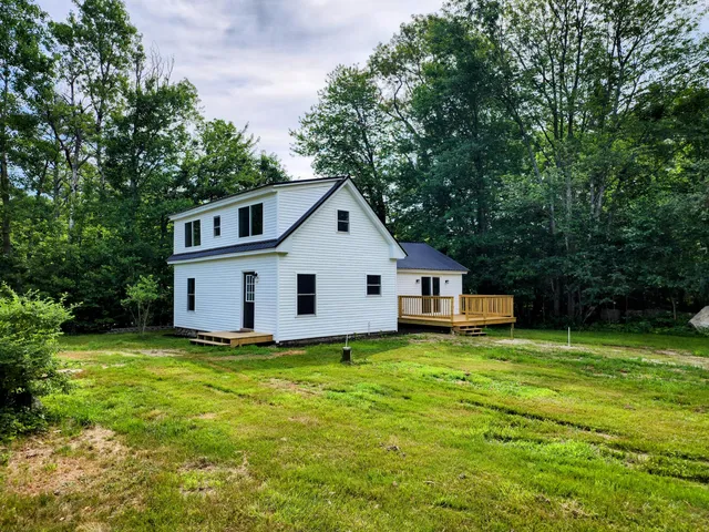 $339,900 | 987 Naples Road, Harrison, ME 04040