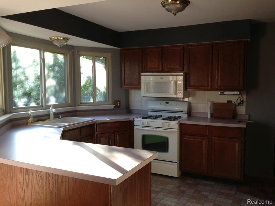 kitchen32.jpg