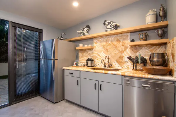 $7,490,000 | 294 West Crestview Drive, Palm Springs, CA 92264