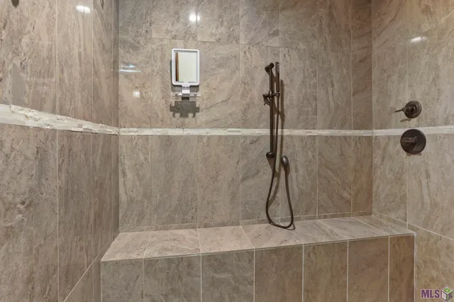 $999,000 | 3869 Turner Road, Ethel, LA 70730