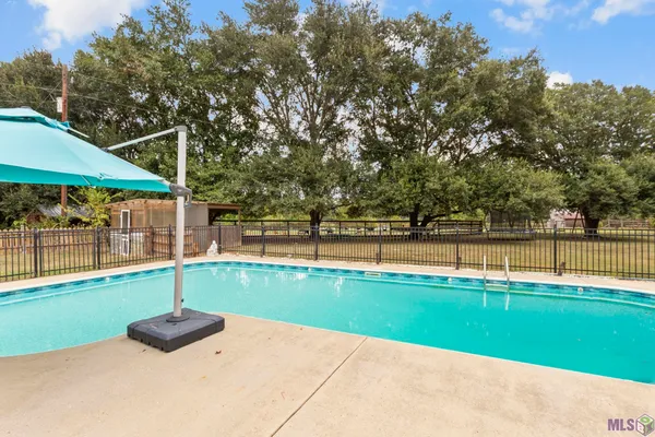 $999,000 | 3869 Turner Road, Ethel, LA 70730