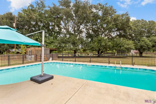 $999,000 | 3869 Turner Road, Ethel, LA 70730