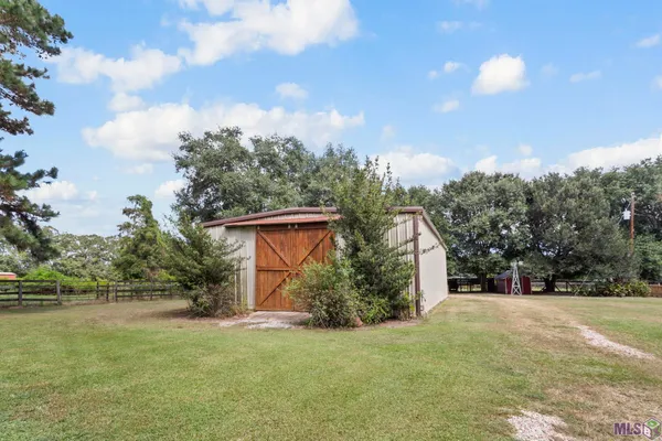$999,000 | 3869 Turner Road, Ethel, LA 70730