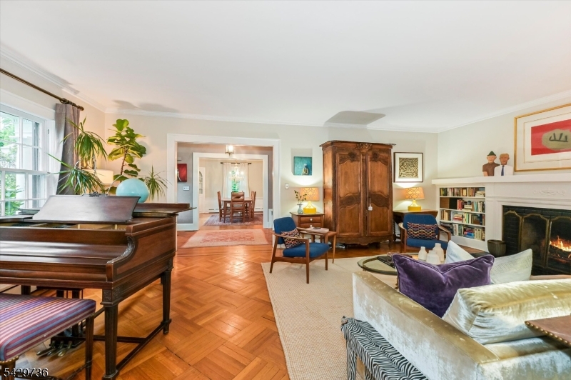 35 Durand Road Maplewood, NJ 07040 - Photo 12 of 48