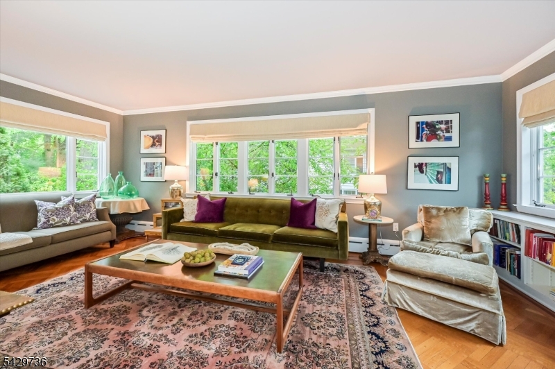 35 Durand Road Maplewood, NJ 07040 - Photo 15 of 48
