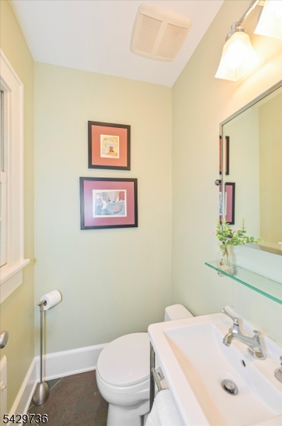 35 Durand Road Maplewood, NJ 07040 - Photo 25 of 48