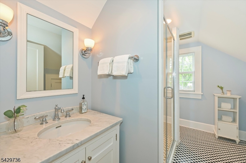 35 Durand Road Maplewood, NJ 07040 - Photo 42 of 48