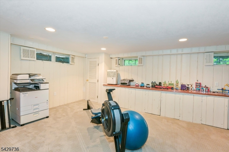 35 Durand Road Maplewood, NJ 07040 - Photo 44 of 48