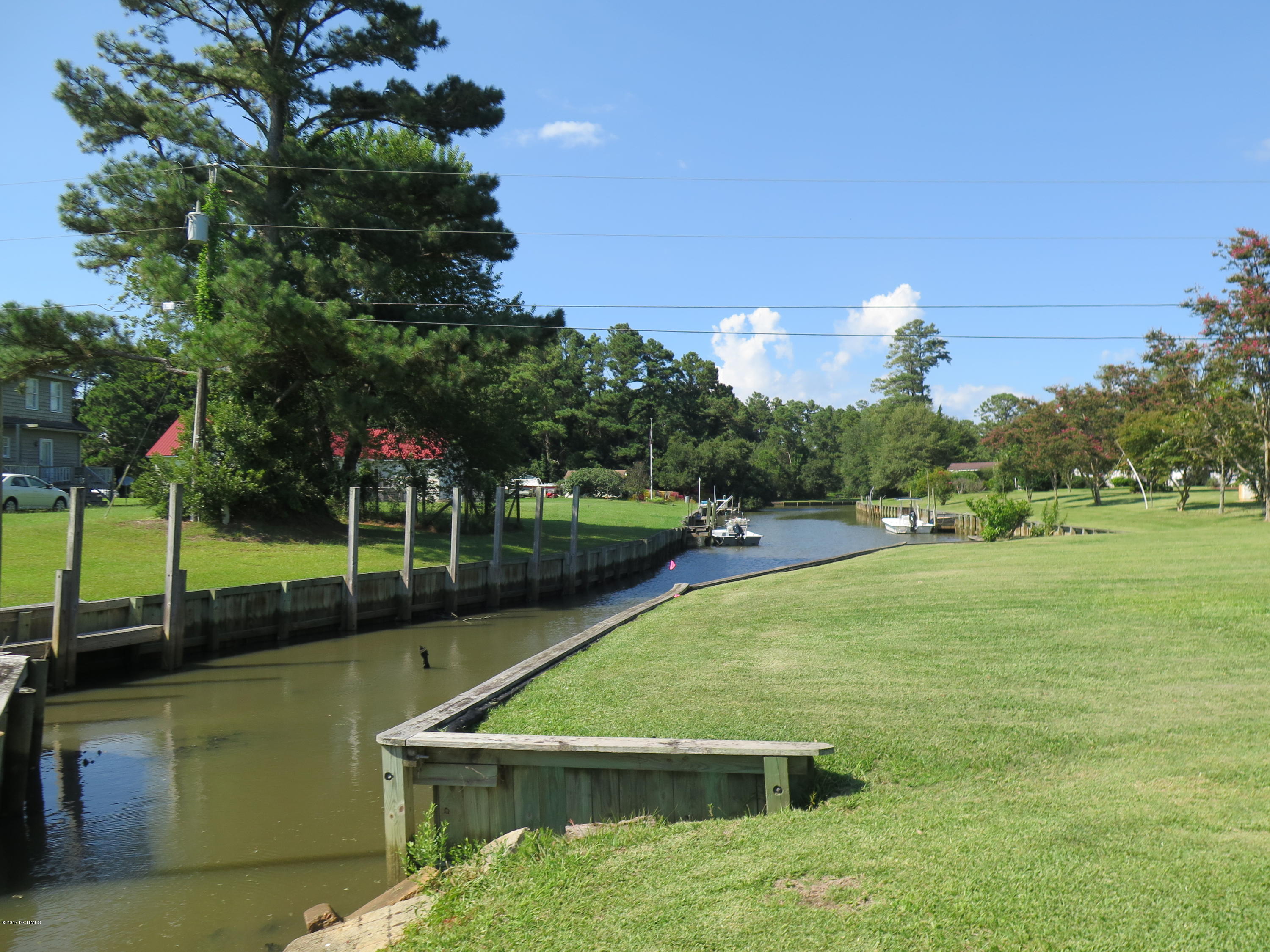 163 Shell Landing Road Beaufort, NC 28516 - Photo 6 of 46 IMG_4833