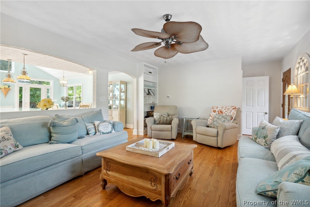 8270 Ocean View Road Norfolk, VA 23518 - Photo 8 of 38 Gallery Image 8