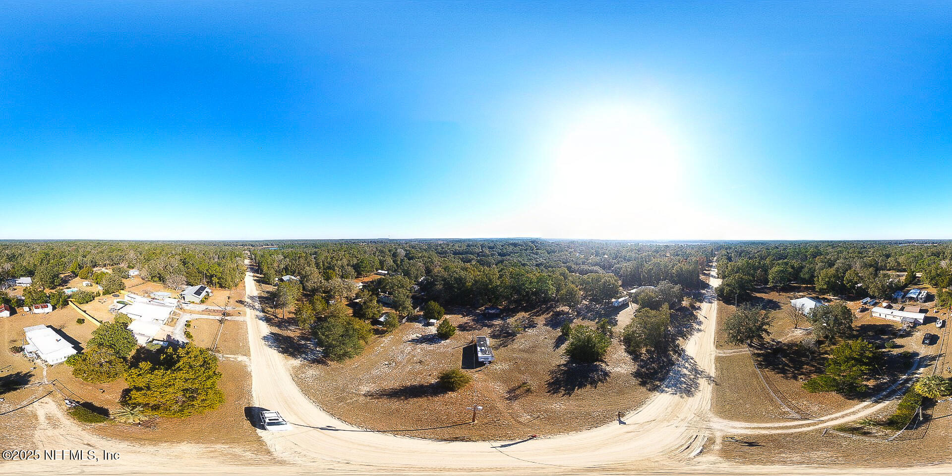 124 Shiloh Road Melrose, FL 32666 - Photo 2 of 10 a view of a terrace