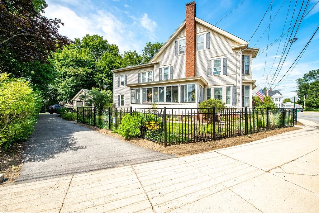 5 Charles Street Rochester, NH 03867 - Photo 20 of 37