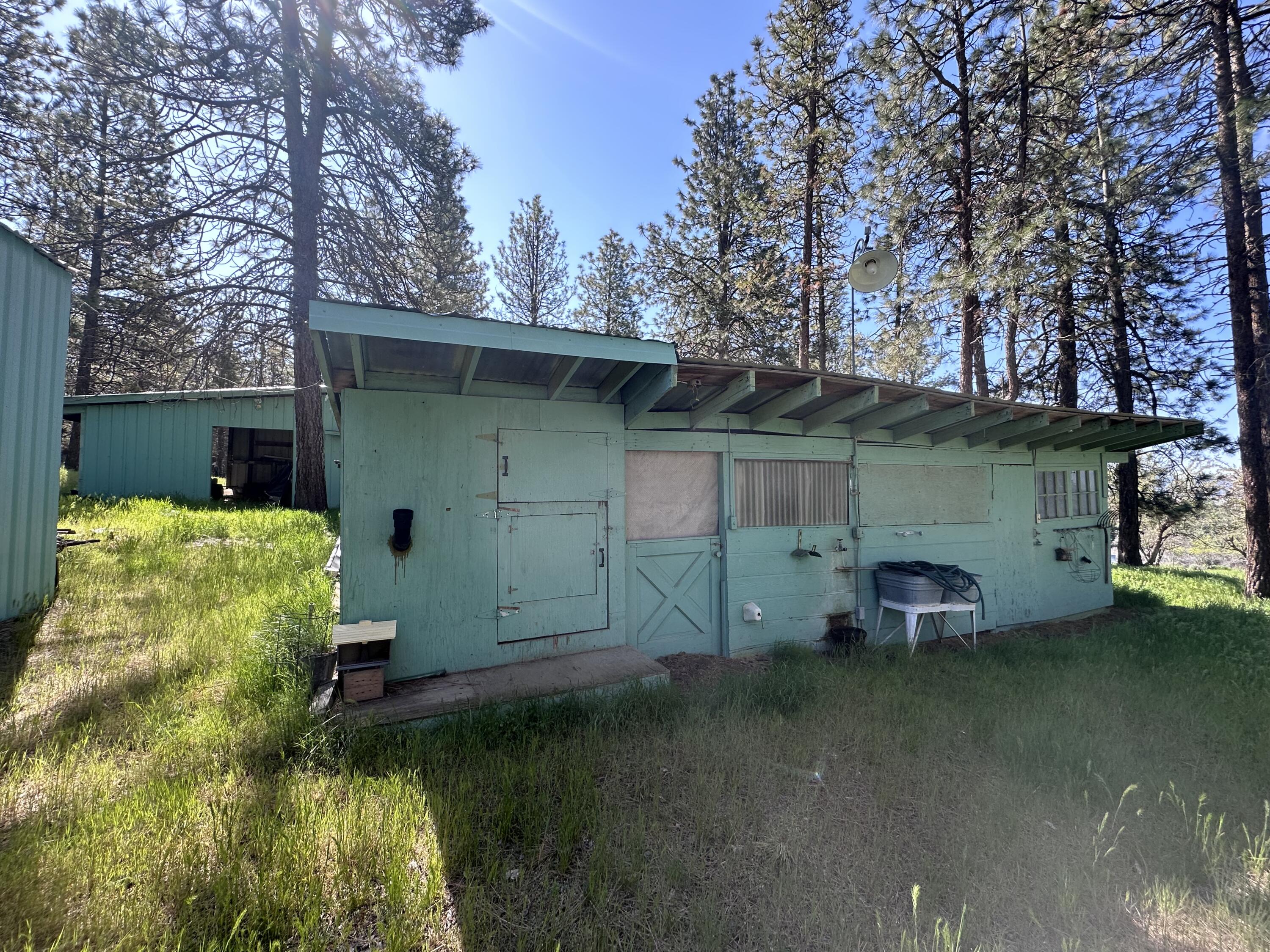 28351 Yonna Wood Road Bonanza, OR 97623 - Photo 28 of 57 IMG_2608