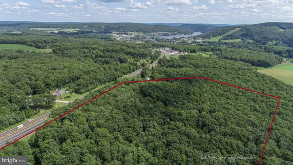 $989,000 | Garrett Highway, Friendsville, MD 21531