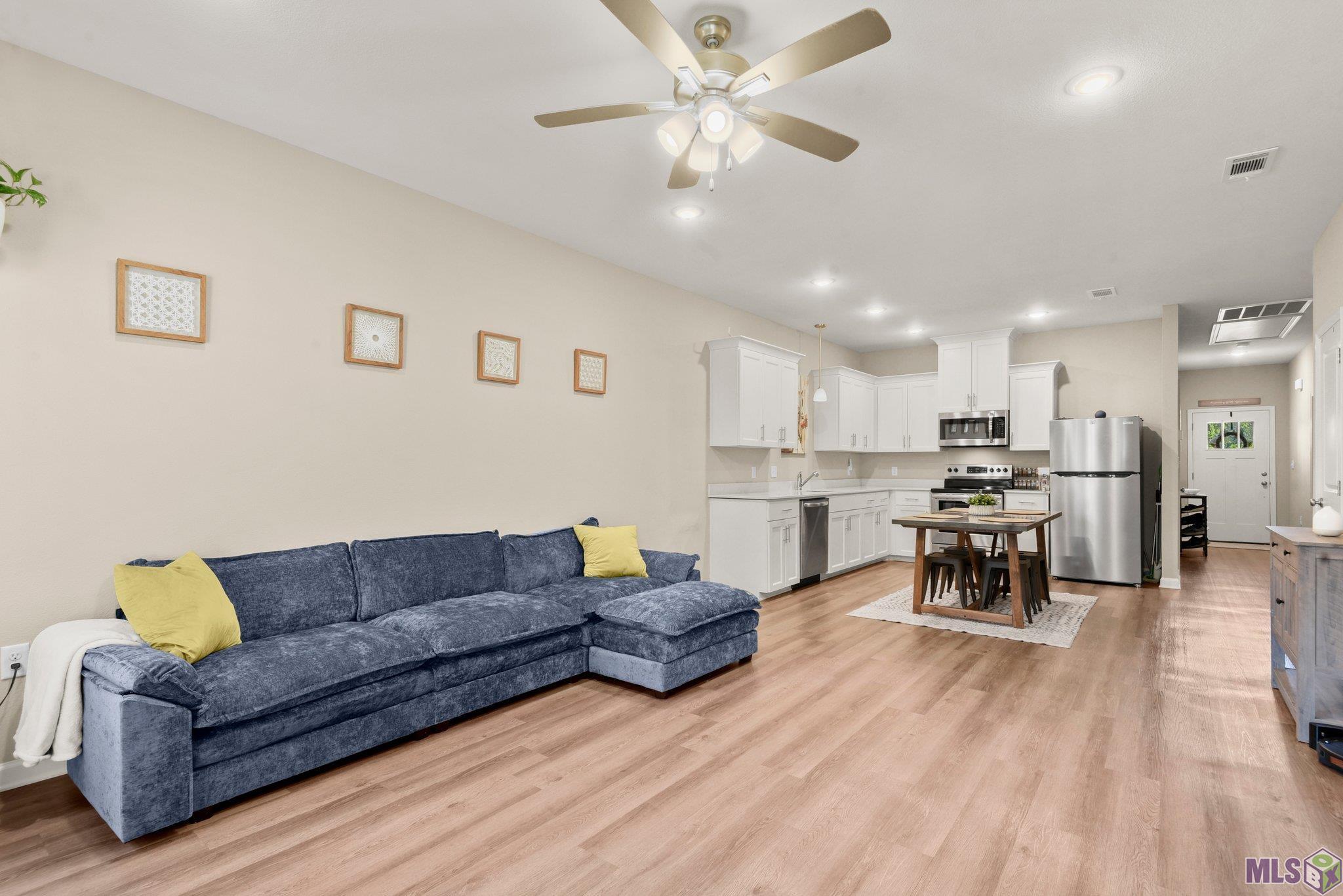 19957 Grantham Road, Unit A Livingston, LA 70754 - Photo 6 of 14 Gallery Image 6