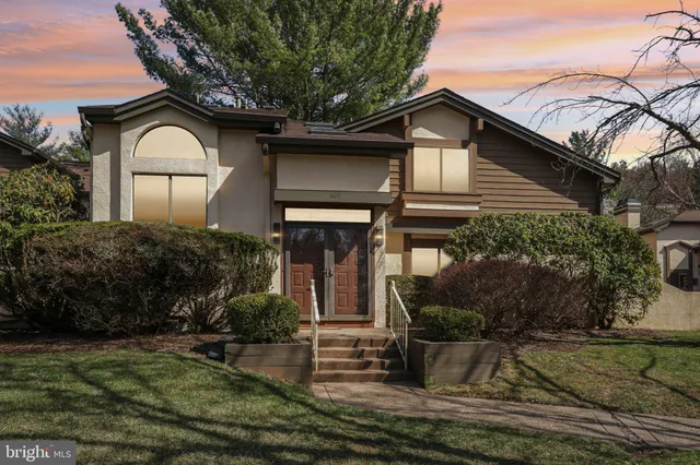 $635,000 | 627 Sayre Drive, Princeton, NJ 08540