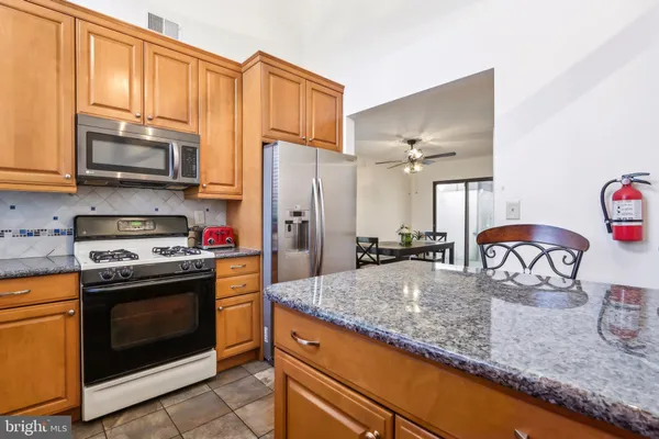 $615,000 | 627 Sayre Drive, Princeton, NJ 08540