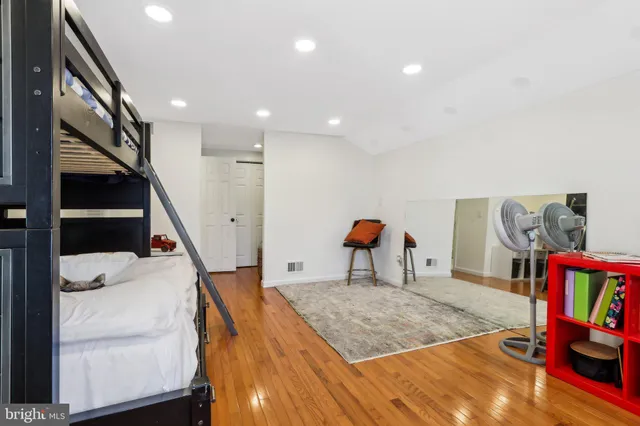 $635,000 | 627 Sayre Drive, Princeton, NJ 08540