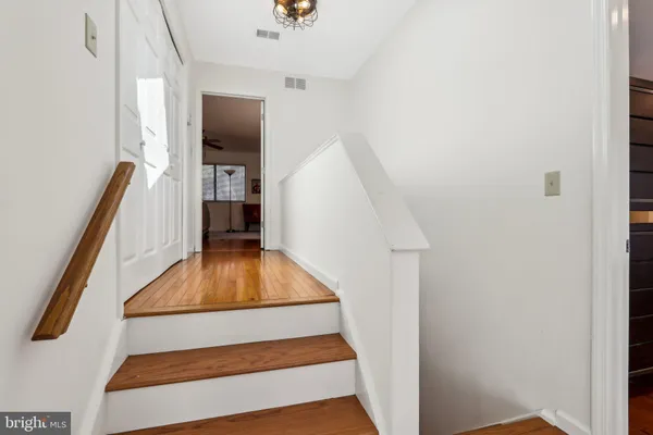 $615,000 | 627 Sayre Drive, Princeton, NJ 08540