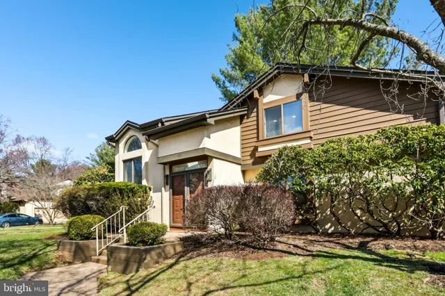 $635,000 | 627 Sayre Drive, Princeton, NJ 08540