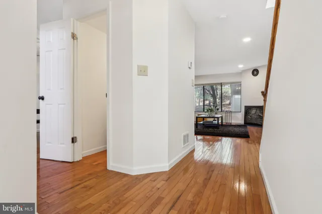 $635,000 | 627 Sayre Drive, Princeton, NJ 08540