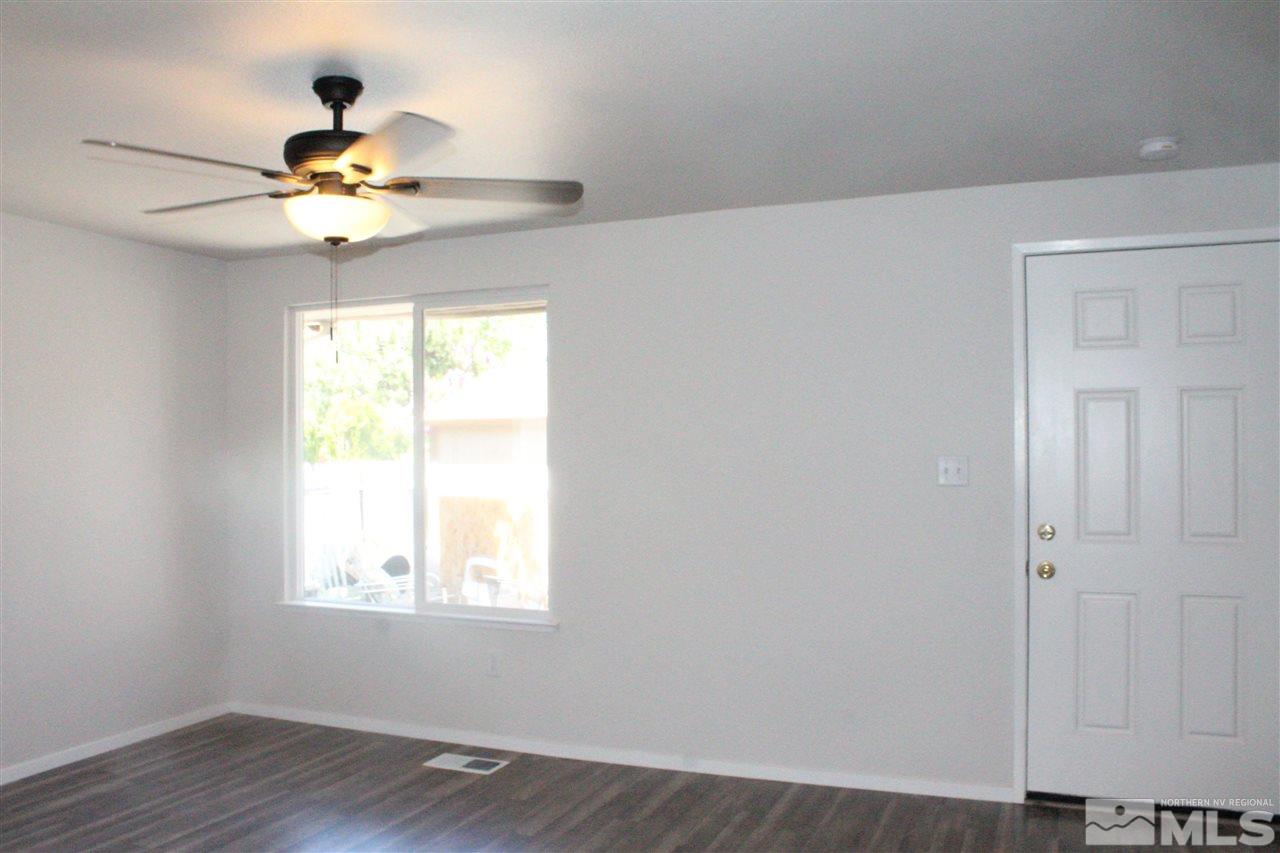 6630 Lotus Street Reno, NV 89506 - Photo 20 of 21 a window in an empty room