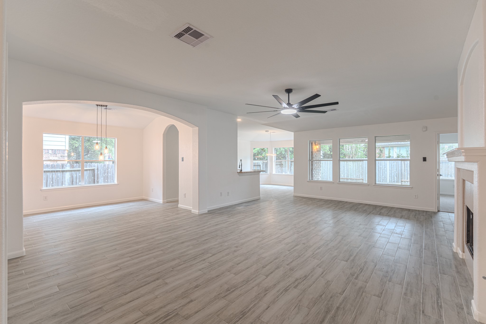 138 Bryce Branch Circle Spring, TX 77382 - Photo 7 of 36