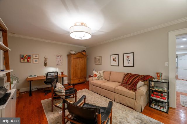 $1,725,000 | 10 West Glendale Avenue, Alexandria, VA 22301
