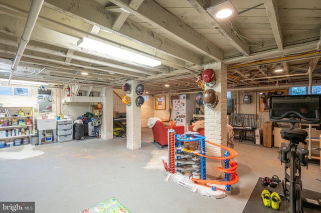 $1,725,000 | 10 West Glendale Avenue, Alexandria, VA 22301