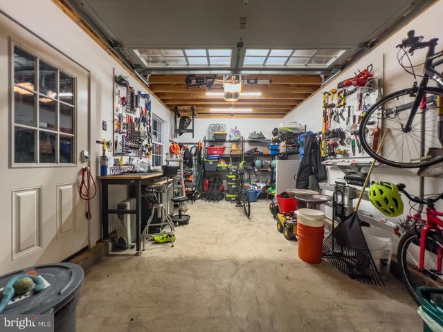 $1,725,000 | 10 West Glendale Avenue, Alexandria, VA 22301