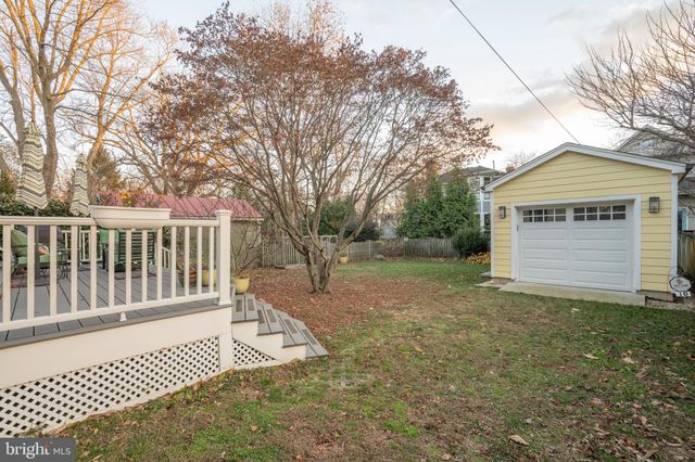 $1,725,000 | 10 West Glendale Avenue, Alexandria, VA 22301