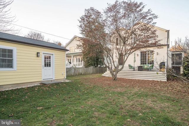 $1,725,000 | 10 West Glendale Avenue, Alexandria, VA 22301