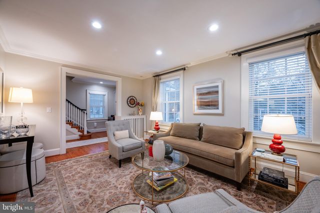 $1,725,000 | 10 West Glendale Avenue, Alexandria, VA 22301